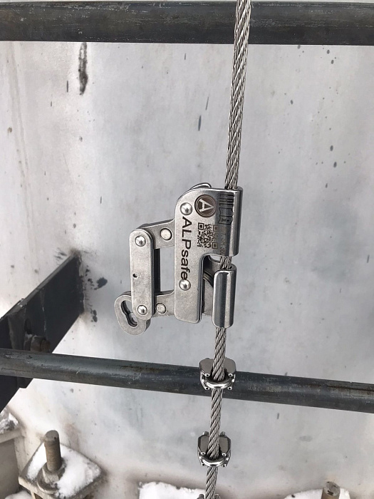 Анкерная линия вертикальная STAIR